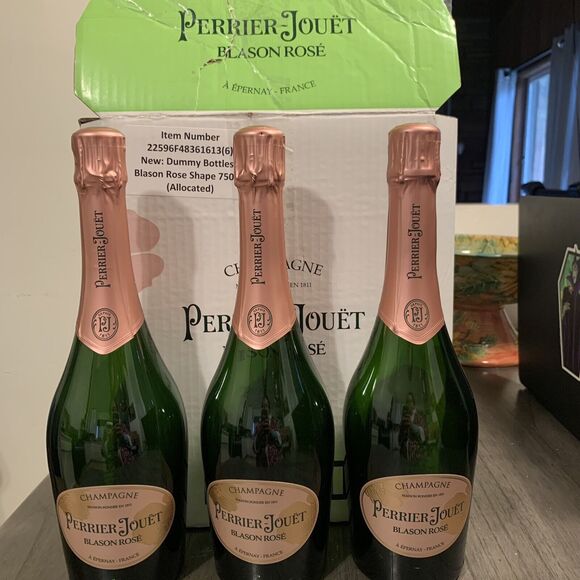 Perrier-Jouët BLASON ROSE’ 750ML Sealed Dummy FACTICES Display Bottle NEW - Picture 1 of 10